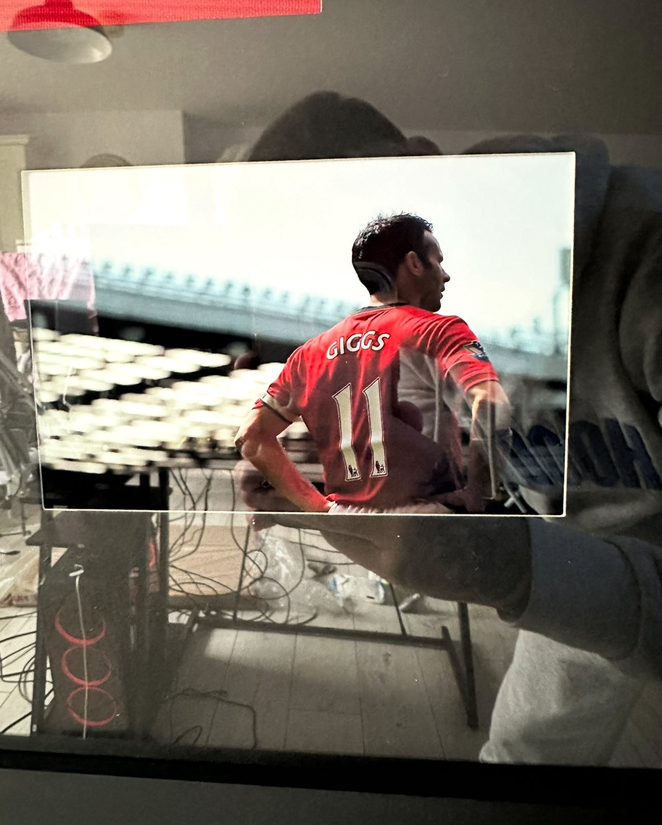 Ryan Giggs Signed 2000/2001 Manchester United Home Shirt